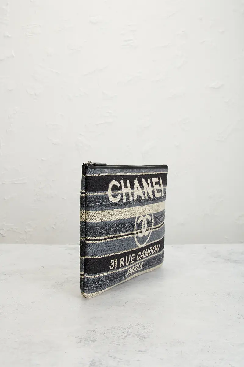 Chanel Chanel Deauville Clutch | Thumbnail 4