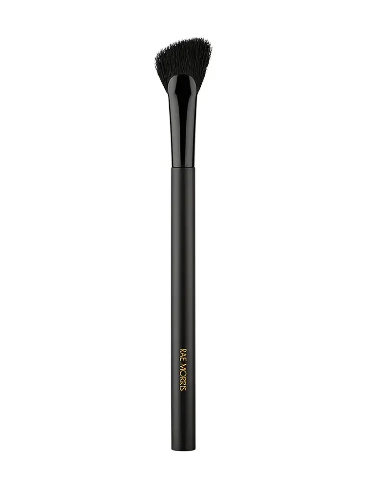 RAE MORRIS Fan Highlighter Brush