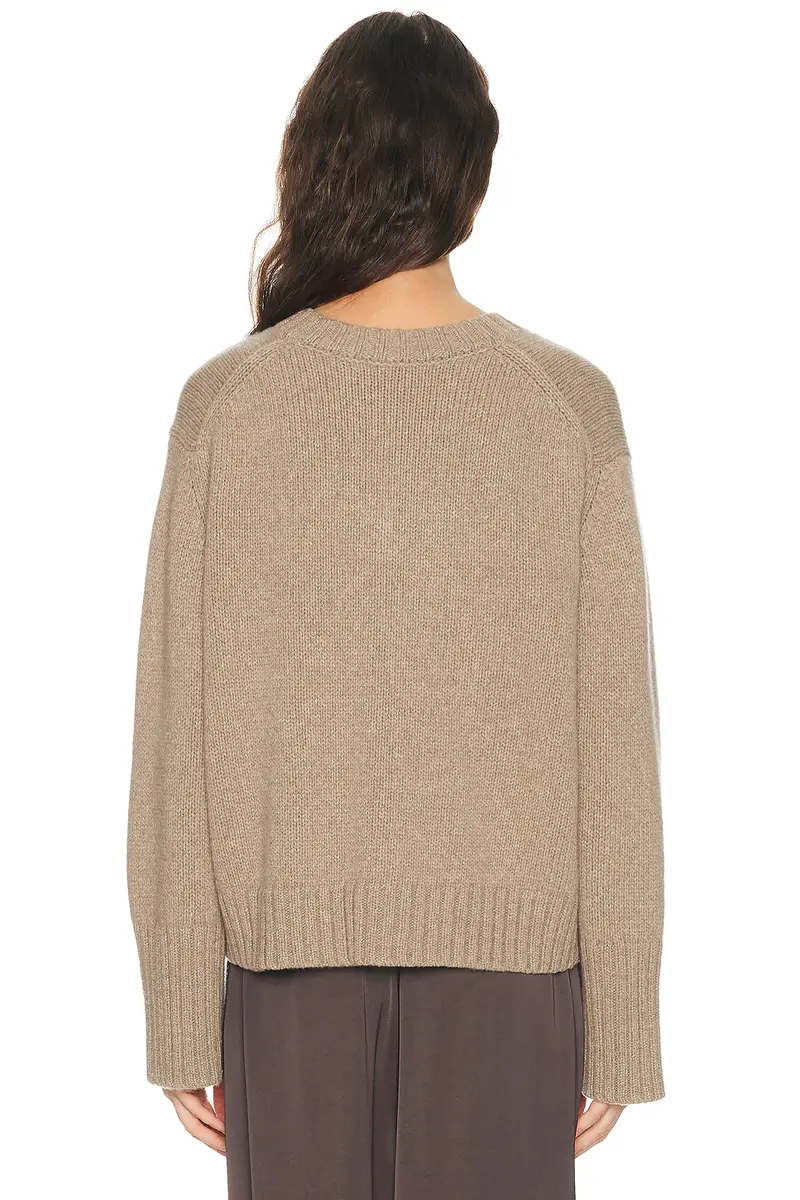 Jenni Kayne Cropped Cashmere Jet V-neck Sweater | Thumbnail 3 Jenni Kayne Cropped Cashmere Jet V-neck Sweater | Thumbnail 3