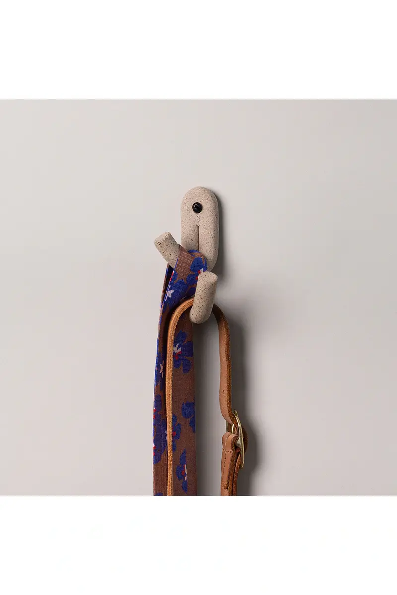 SIN Leggy Crossed Wall Hook | Thumbnail 3