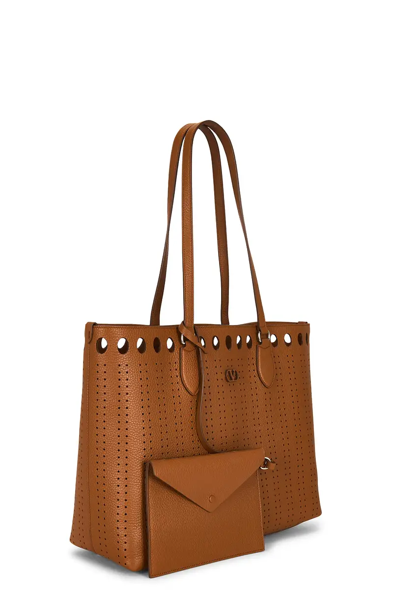 Valentino Garavani Dotte Large Tote Bag | Thumbnail 4 Valentino Garavani Dotte Large Tote Bag | Thumbnail 4