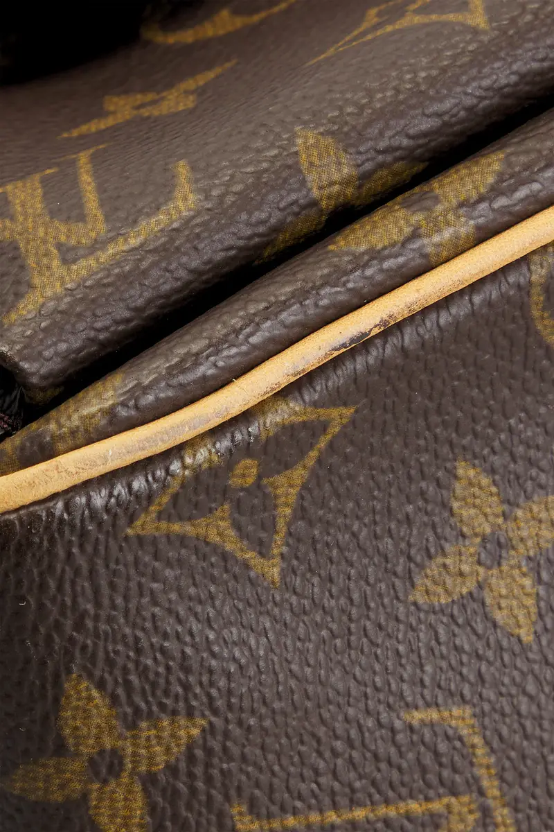 Louis Vuitton Louis Vuitton Monogram Viva Cite MM Shoulder Bag | Thumbnail 9 Louis Vuitton Louis Vuitton Monogram Viva Cite MM Shoulder Bag | Thumbnail 9
