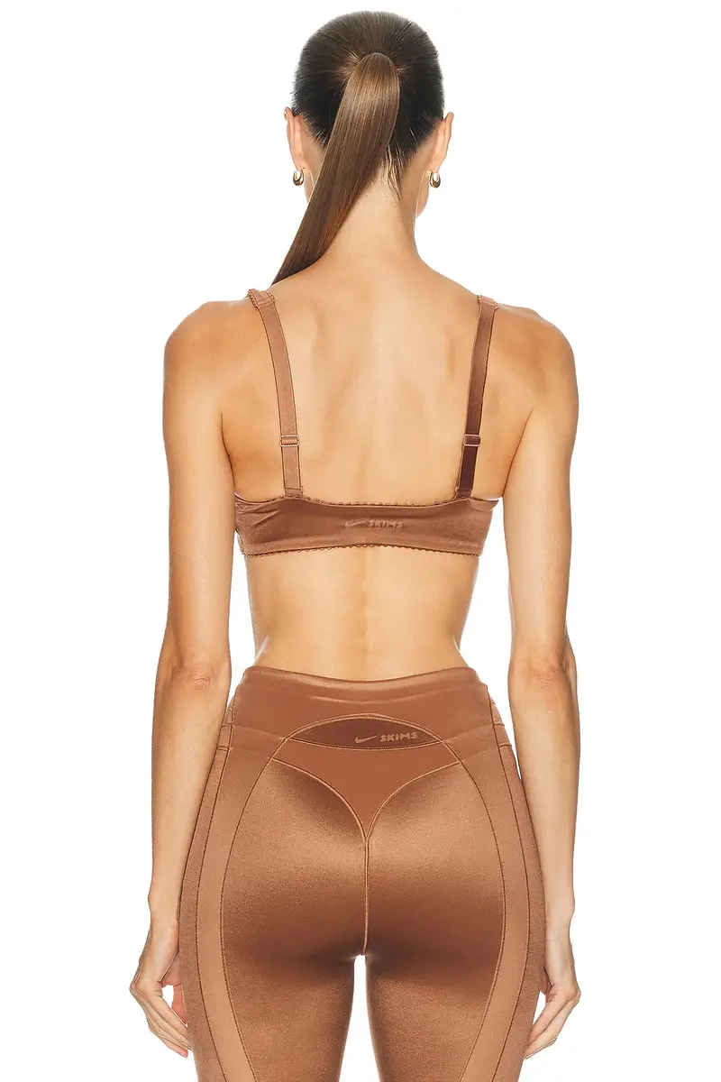 NikeSKIMS Shine Picot Bra | Thumbnail 3 NikeSKIMS Shine Picot Bra | Thumbnail 3