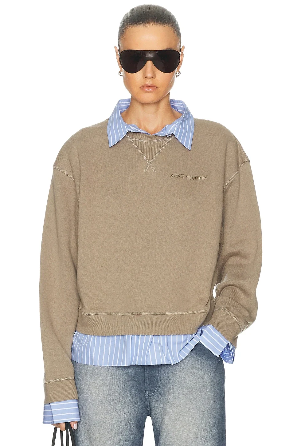 Finten Crewneck Sweatshirt Finten Crewneck Sweatshirt