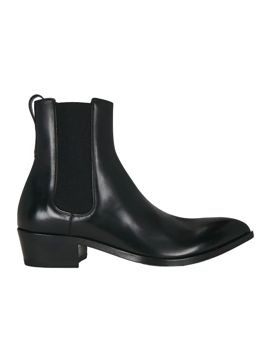 Dagger Boot