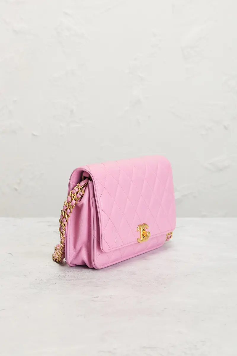 Chanel Chanel Lambskin Wallet On Chain | Thumbnail 4 Chanel Chanel Lambskin Wallet On Chain | Thumbnail 4