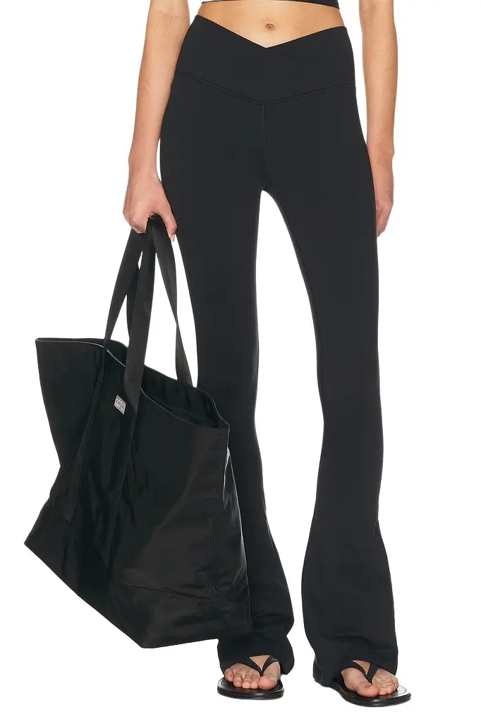 Raquel Crossover Supplex Flare 32 Legging