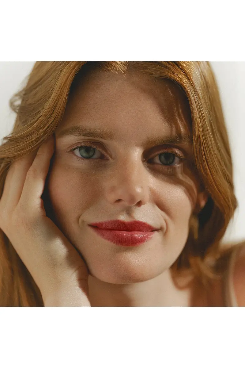 Sisley-Paris Phyto-Rouge Shine Lipstick | Thumbnail 8 Sisley-Paris Phyto-Rouge Shine Lipstick | Thumbnail 8