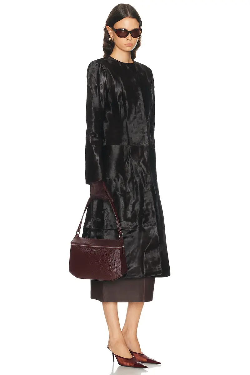 TOTEME Clip Palmellato Patent Shoulder Bag | Thumbnail 2