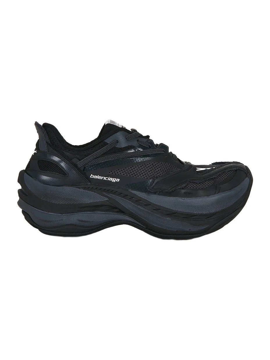Jet Sneaker