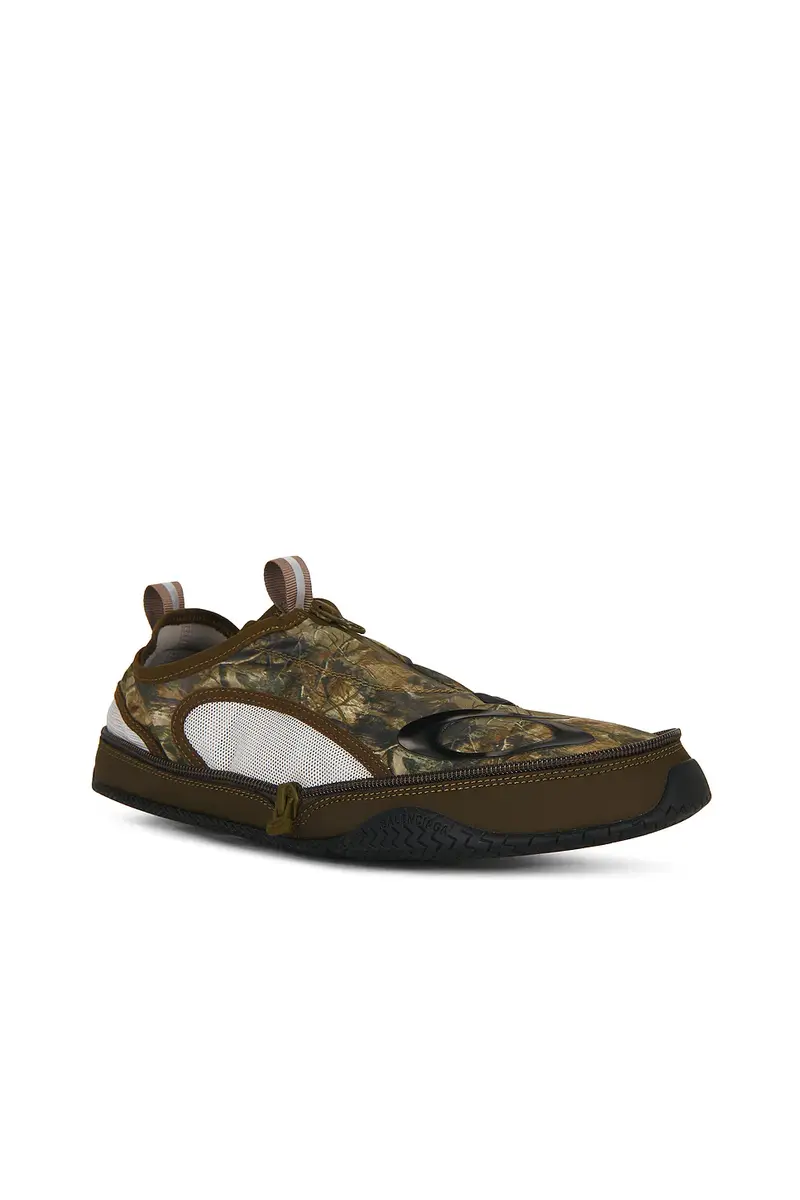 Balenciaga Pocket Sneaker | Thumbnail 2 Balenciaga Pocket Sneaker | Thumbnail 2