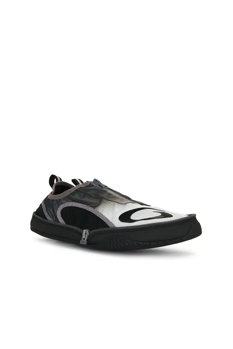 Balenciaga Pocket Sneaker | Thumbnail 2 Balenciaga Pocket Sneaker | Thumbnail 2