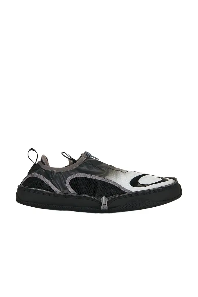 Pocket Sneaker Pocket Sneaker