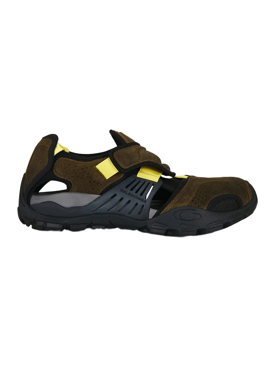 Balenciaga Apres Hike