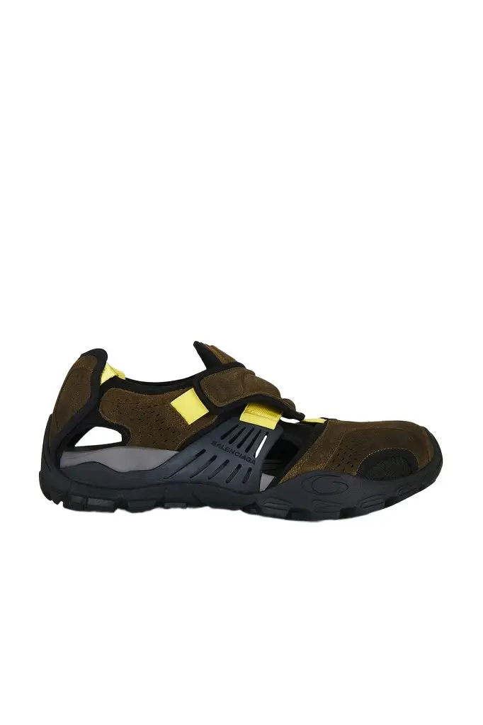 Balenciaga Apres Hike