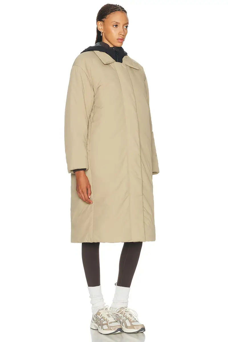 lululemon ThermoZen Insulated Mac Coat | Thumbnail 3 lululemon ThermoZen Insulated Mac Coat | Thumbnail 3