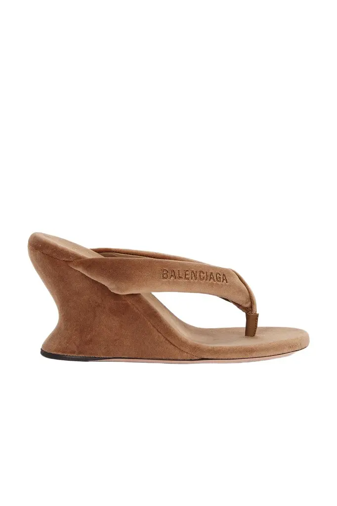 Gaeta Wedge Thong Sandal