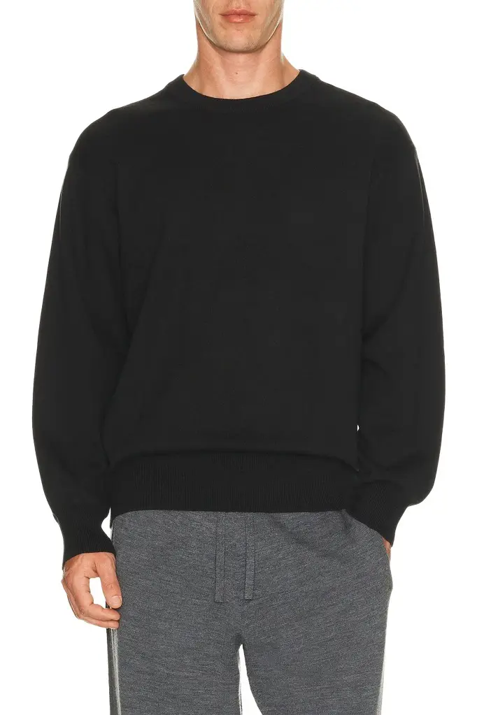Knit Long Sleeve Crewneck Sweater Knit Long Sleeve Crewneck Sweater