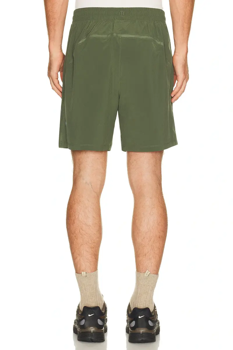 lululemon Pace Breaker Short 7 | Thumbnail 2 lululemon Pace Breaker Short 7 | Thumbnail 2