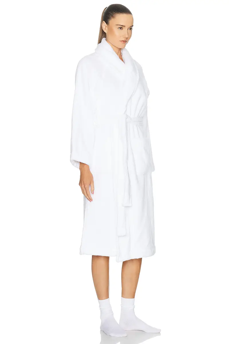 Parachute Classic Plush Robe | Thumbnail 2 Parachute Classic Plush Robe | Thumbnail 2