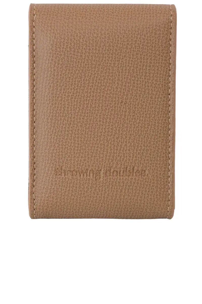Throwing Doubles Leather Playing Card Set | Thumbnail 3