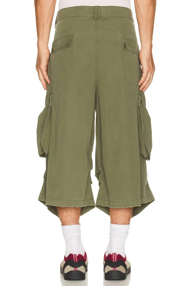 Strike Oil Oversized Cargo Shorts | Thumbnail 4 Strike Oil Oversized Cargo Shorts | Thumbnail 4