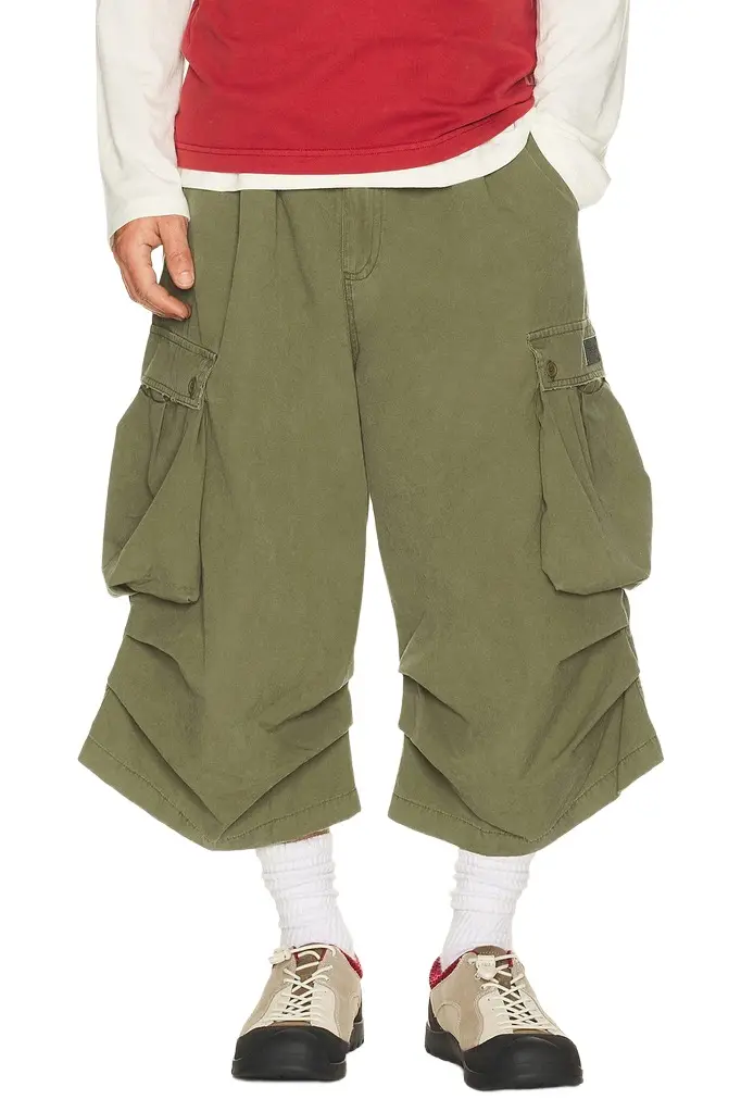 Strike Oil Oversized Cargo Shorts
