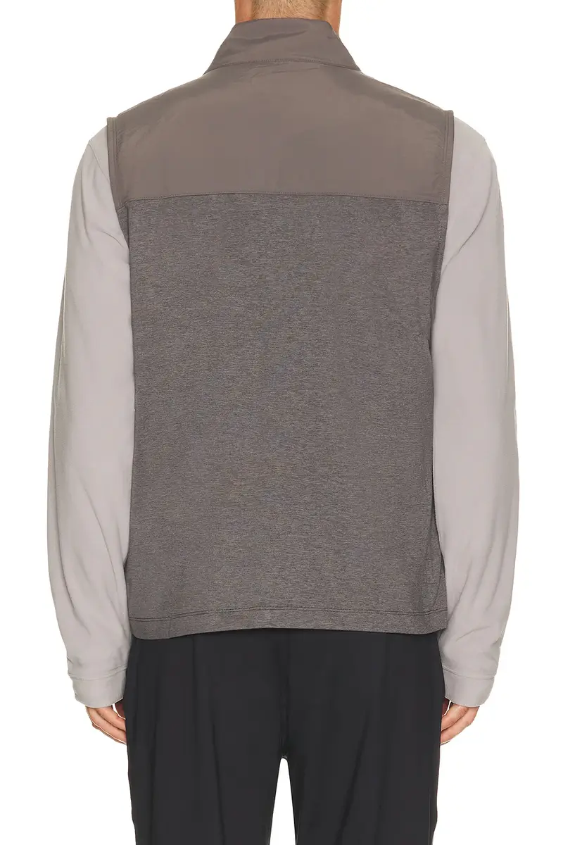 Vuori Sunday Element Vest | Thumbnail 2 Vuori Sunday Element Vest | Thumbnail 2