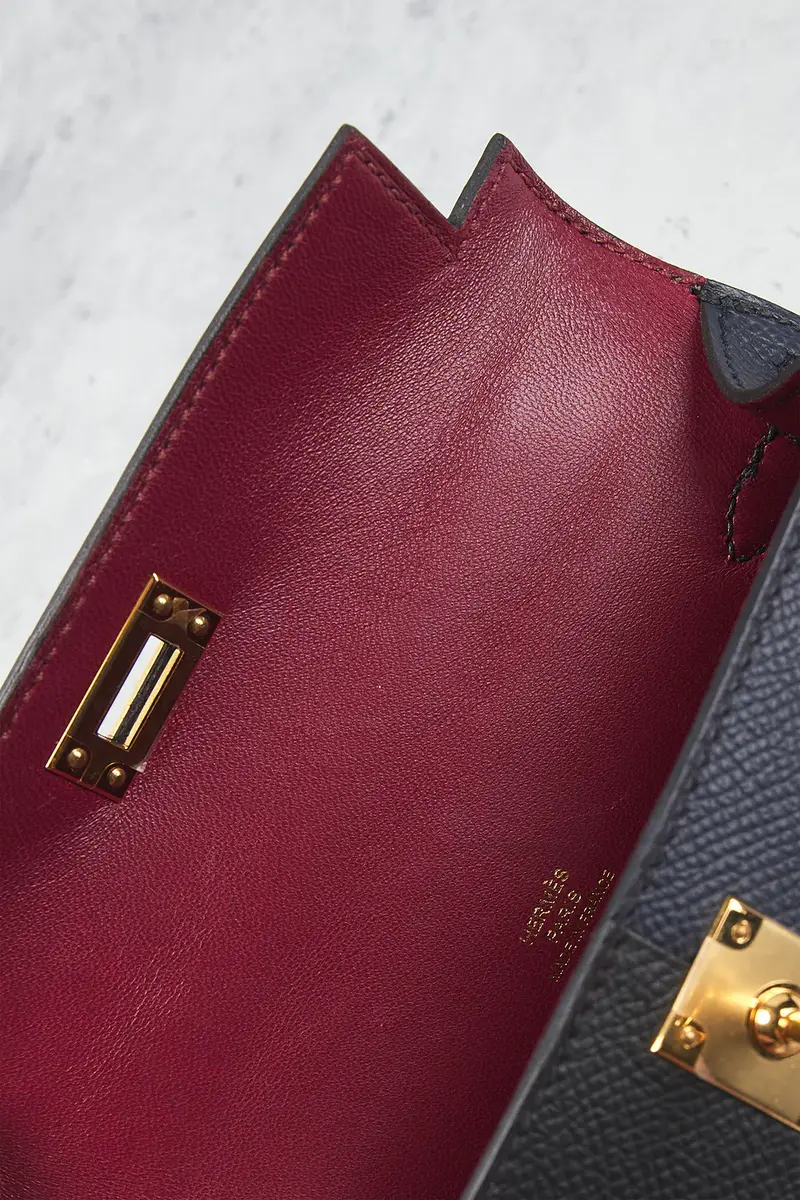 HERMÈS Hermes Casaque Veau Epsom Kelly 20 Handbag | Thumbnail 7 HERMÈS Hermes Casaque Veau Epsom Kelly 20 Handbag | Thumbnail 7