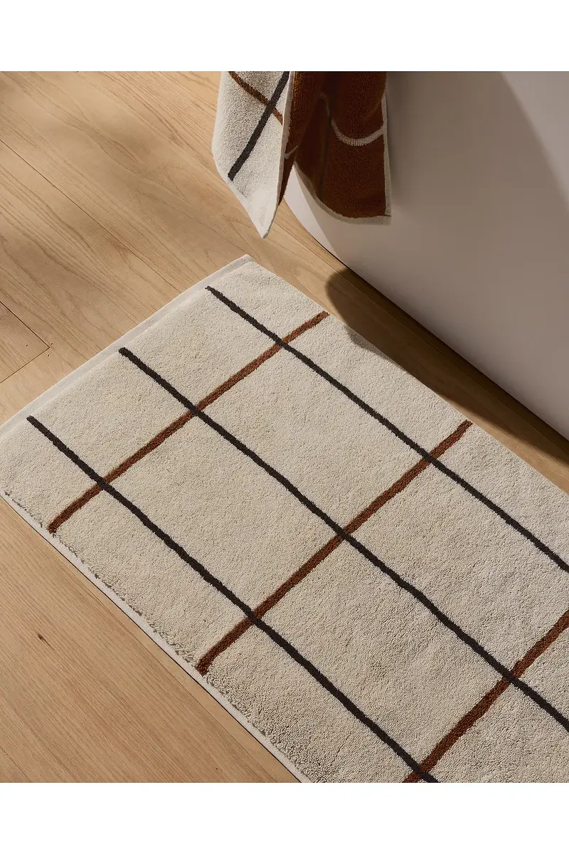 Parachute Organic Plush Tub Mat | Thumbnail 4