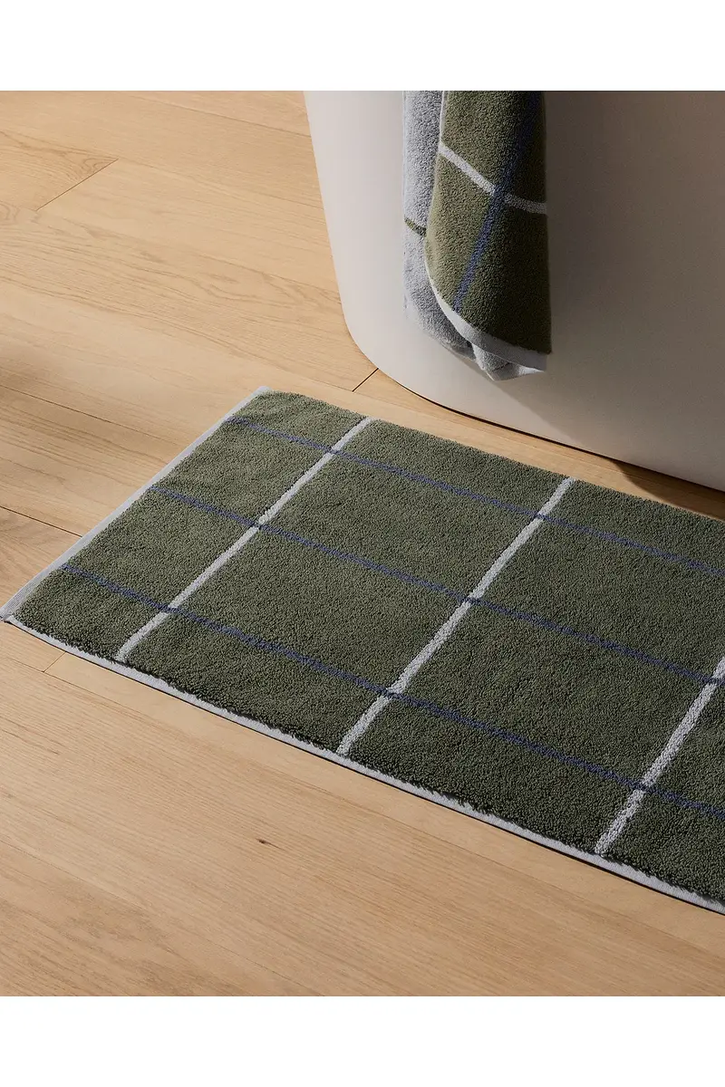 Parachute Organic Plush Tub Mat | Thumbnail 3