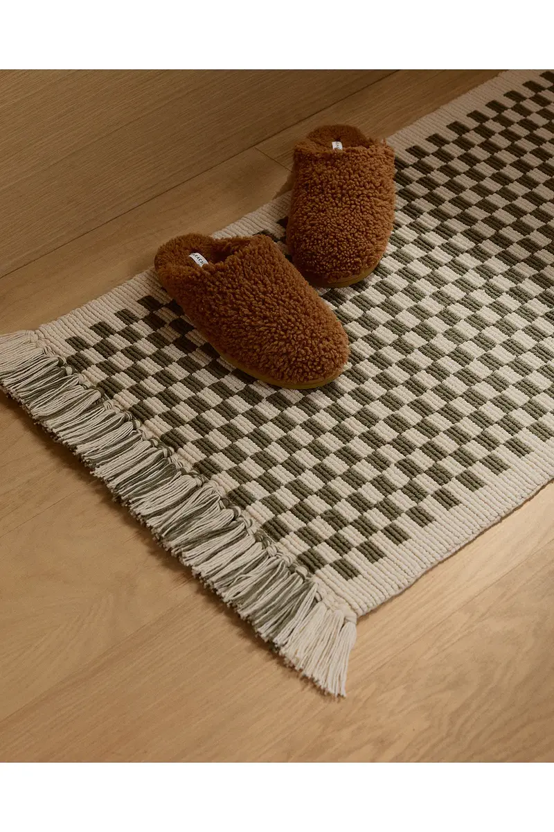 Parachute Checkered Bath Tub Mat | Thumbnail 3 Parachute Checkered Bath Tub Mat | Thumbnail 3