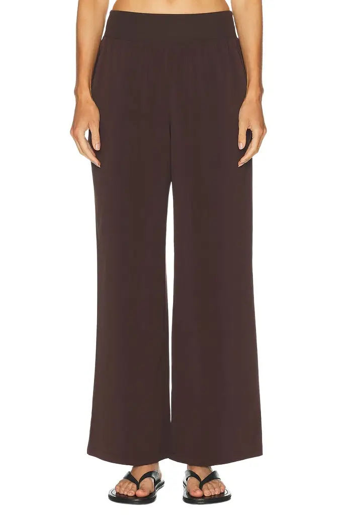 Beyond Yoga Move Free Pant