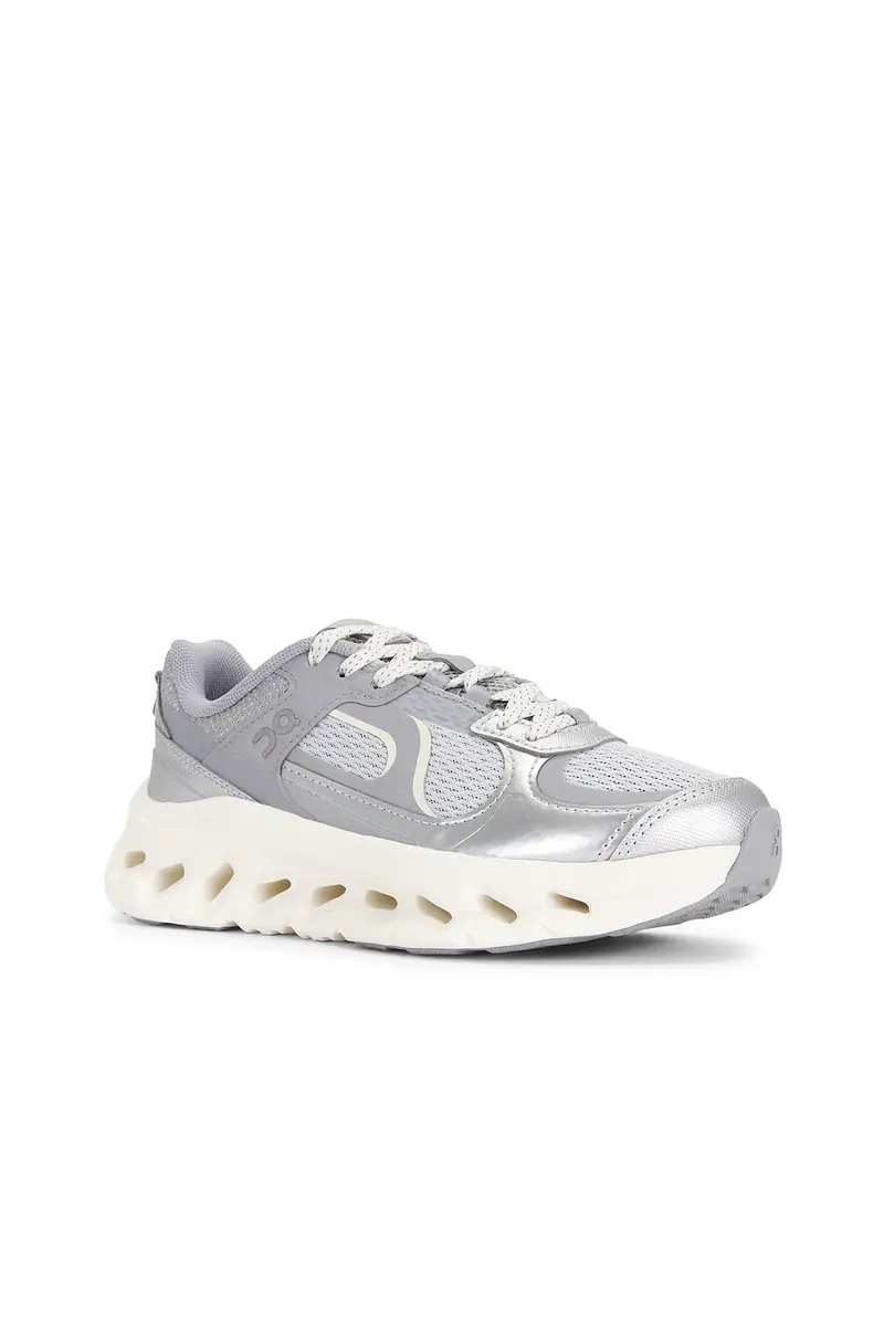 ON Cloudtilt Arc Sneaker | Thumbnail 2 ON Cloudtilt Arc Sneaker | Thumbnail 2