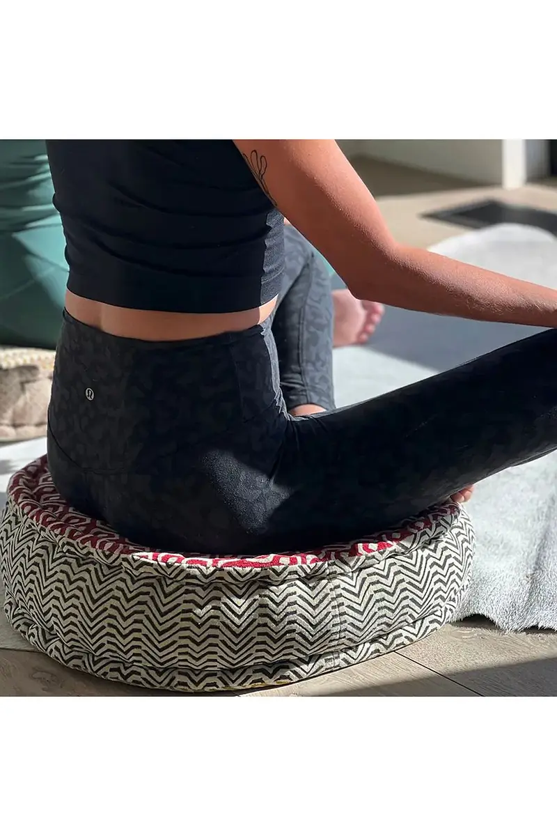 Verve Culture Meditation Cushion Round | Thumbnail 3 Verve Culture Meditation Cushion Round | Thumbnail 3