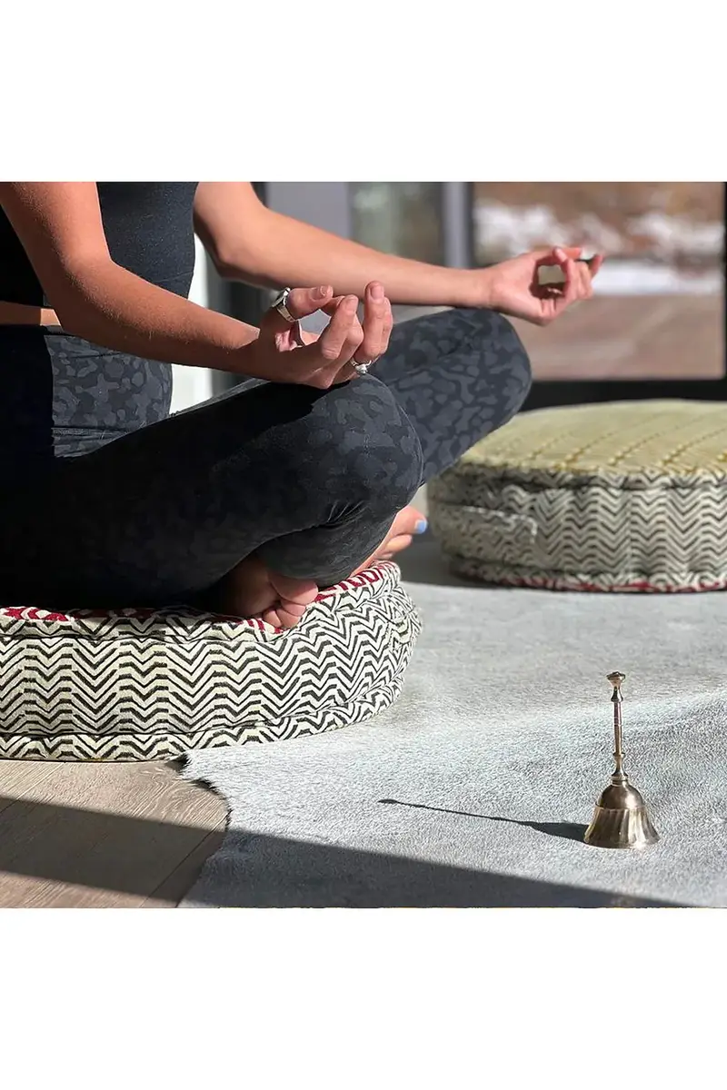 Verve Culture Meditation Cushion Round | Thumbnail 5 Verve Culture Meditation Cushion Round | Thumbnail 5