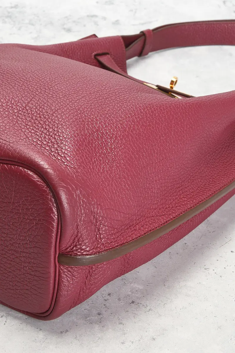 HERMÈS Hermes Togo So Kelly 26 Shoulder Bag | Thumbnail 9 HERMÈS Hermes Togo So Kelly 26 Shoulder Bag | Thumbnail 9