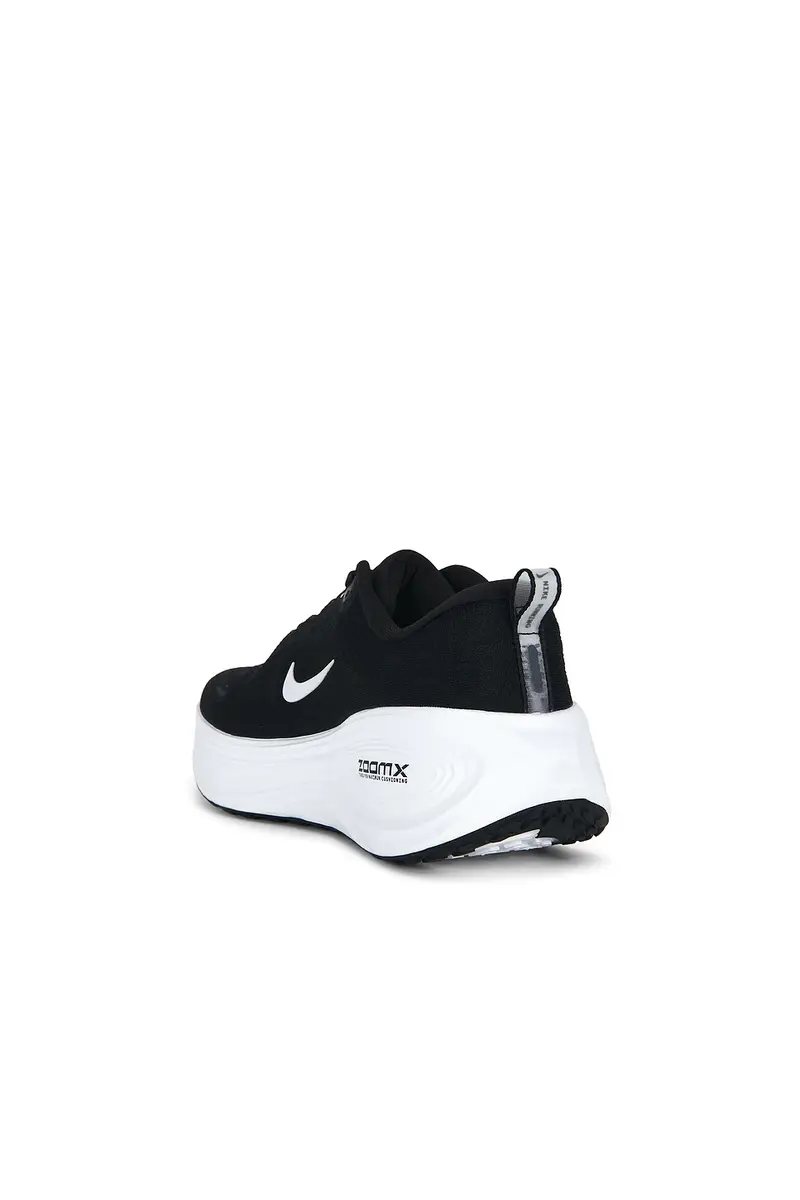 Nike Vomero Plus | Thumbnail 3 Nike Vomero Plus | Thumbnail 3