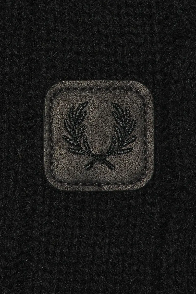 Fred Perry Canvas Cable V-Neck Jumper | Thumbnail 5 Fred Perry Canvas Cable V-Neck Jumper | Thumbnail 5