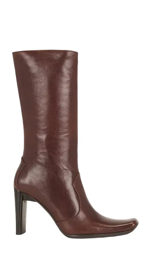 Sherine Boot