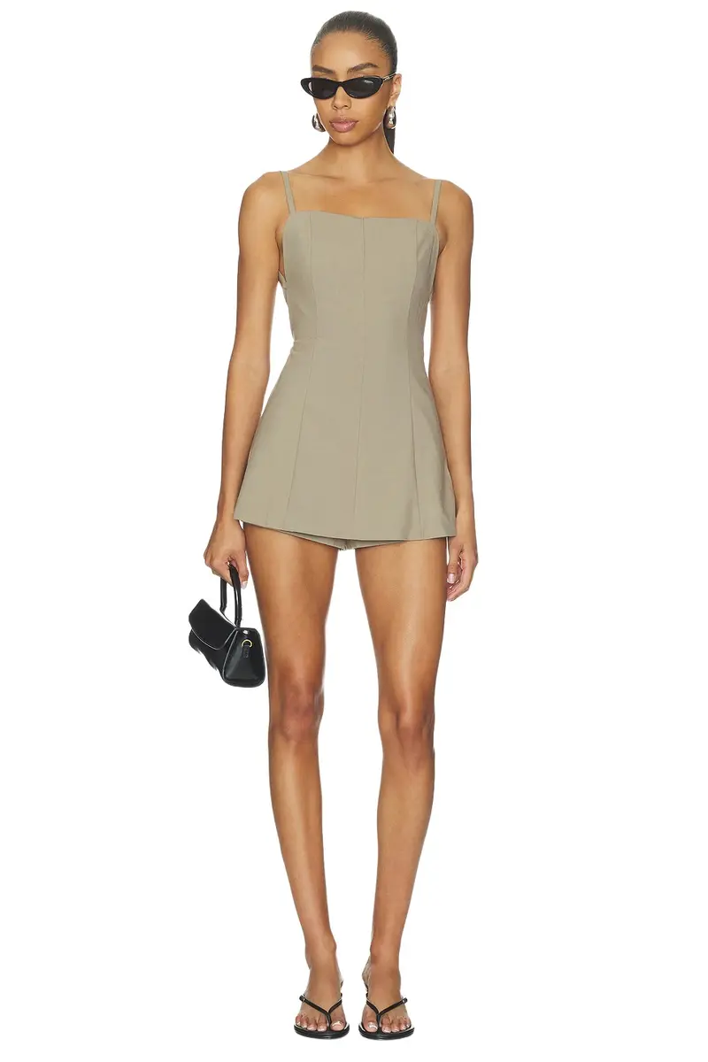 L'Academie Nicoly Romper