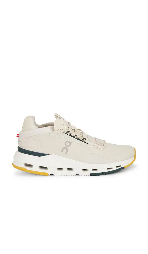 ON Cloudnova 2 Sneaker