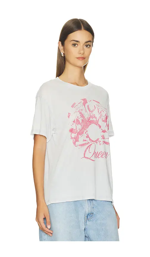 DAYDREAMER Queen Best Friend Burnout Boyfriend Tee | Thumbnail 2