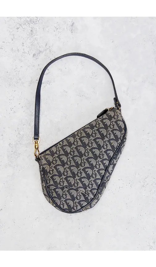 Dior Diorissimo Pochette Saddle Bag | Thumbnail 2 Dior Diorissimo Pochette Saddle Bag | Thumbnail 2