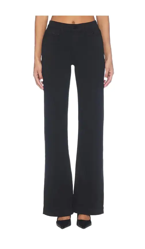 Leenah With Mini Patch Pocketstrouser Leg Jeans Leenah With Mini Patch Pocketstrouser Leg Jeans
