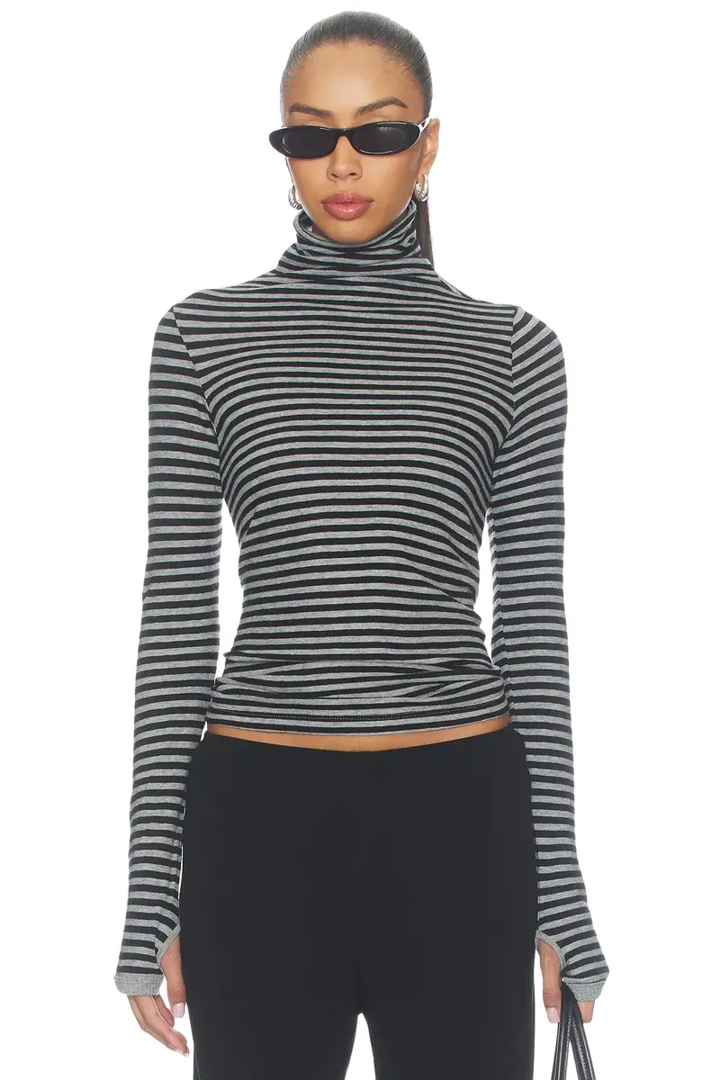 Cashmere Jersey New Classic Turtleneck Cashmere Jersey New Classic Turtleneck