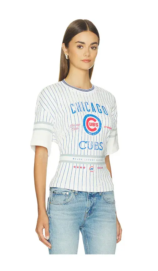Off Season Chicago Cubs Femme Lace-back Graphic Tee | Thumbnail 2 Off Season Chicago Cubs Femme Lace-back Graphic Tee | Thumbnail 2