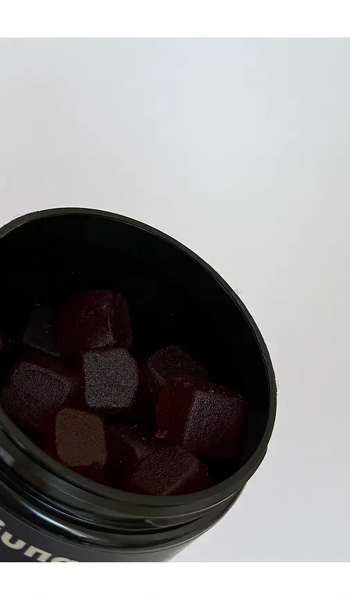 juna Nightcap Sleep Gummies | Thumbnail 2 juna Nightcap Sleep Gummies | Thumbnail 2