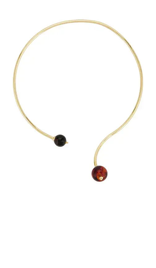 Moni Open Collar