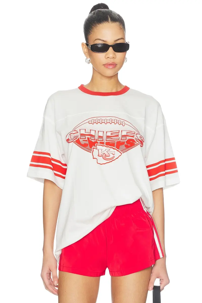 Chiefs Oversized Stripe Ringer Tee